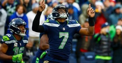 2022 NFL Comeback Player of the Year odds: Seahawks' Geno Smith closing gap on favored Saquon Barkley of Giants