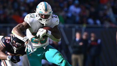 Best NFL Prop Bets for Browns vs. Dolphins in Week 10 (Jeff Wilson Jr. the New Lead Back in Miami)