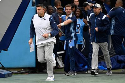 BOB GROTZ: Mike Vrabel, Titans aim to put the squeeze on Eagles