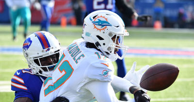 Buffalo Bills vs. Miami Dolphins: Crucial Drops Hurt Both Teams in First Half
