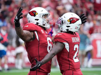 Cardinals at Panthers spread, odds, picks: Expert predictions for Week 4 game with Christian McCaffrey questionable