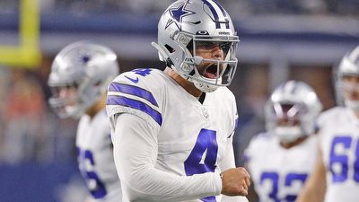 Cowboys at Eagles predictions: Point spread, total, props, TV, streaming for Saturday's regular-season finale