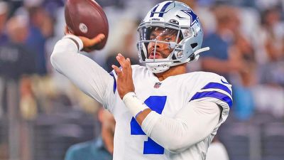 Cowboys' Dak Prescott doesn't rule out playing next week after having thumb stitch removed before Giants game
