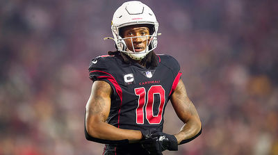 DeAndre Hopkins, Christian McCaffrey and Brandon Aiyuk Best Prop Bets and Odds for Monday Night Football