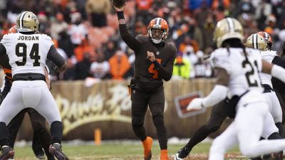 Deshaun Watson player props odds, tips and betting trends for Week 18