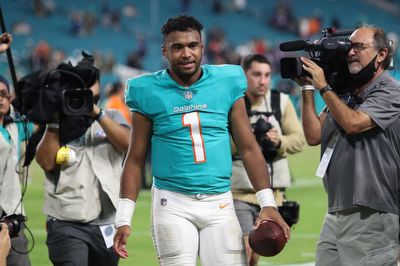 Dolphins-Jets predictions: Will red-hot Miami bolster improbable playoff chances?