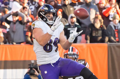 Dolphins vs Ravens Odds, Picks & Predictions