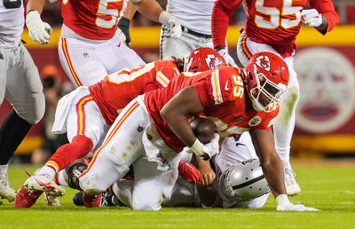 Failure to add pass rush help could come back to bite Chiefs