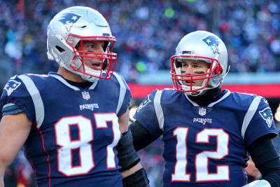 Former Steelers Linebacker Vince Williams Says Tom Brady, Gronk Were Reason Patriots Dominated AFC