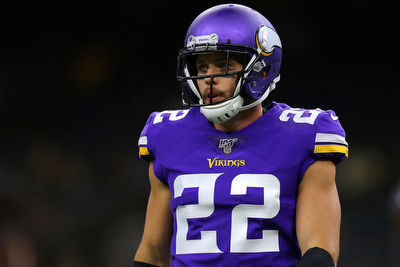 Four-time NFL MVP heaps praise on Vikings safety Harrison Smith