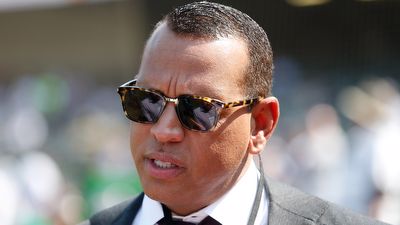 Fox camera finds Alex Rodriguez dancing at Lambeau during Packers vs. 49ers playoff game