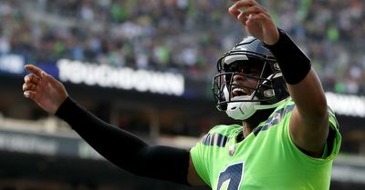 Geno Smith is on the verge of setting a new Seahawks franchise record