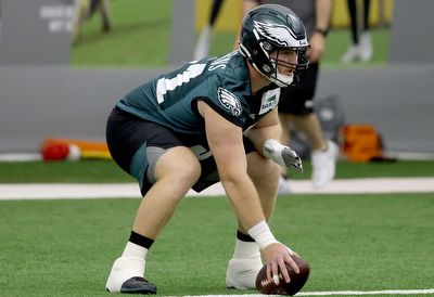 How a guarantee to Texans’ rookie could be holding up Eagles’ Cam Jurgens deal