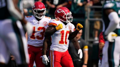 How the Dolphins should use Tyreek Hill and Jaylen Waddle together