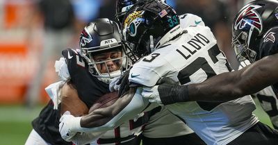 Jaguars linebacker Devin Lloyd named NFL Defensive Rookie of the Month