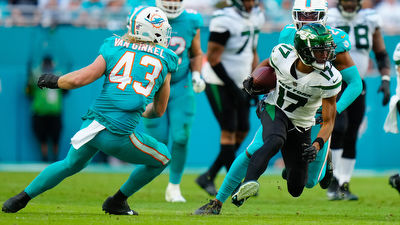 Jets-Dolphins Hand Bettors Bad Beat To Cap Off NFL Season