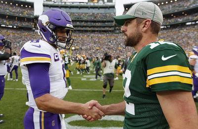 Kirk Cousins predicted to 'outperform' Aaron Rodgers in 2022
