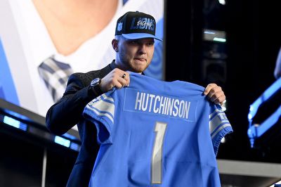 Lions Defensive End Aidan Hutchinson Favorite for NFL Defensive Rookie of the Year