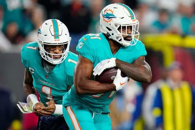 Minnesota Vikings vs Miami Dolphins Betting Preview: Point Spread, Moneylines, Over/Under