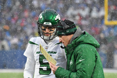 New York Jets QB Mike White cleared to start Week 17 vs Seattle Seahawks
