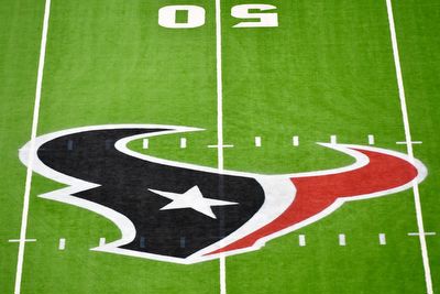 NFL Analyst Comments On The Texans' Current Legal Predicament