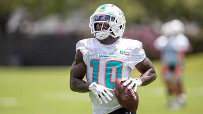 NFL analyst picks Dolphins WR as potential non-QB MVP candidate