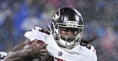 NFL week 11, Chicago Bears at Atlanta Falcons. 5 Questions with the Falcoholic: which run-first ask-questions-later offensive juggernaut will triumph?