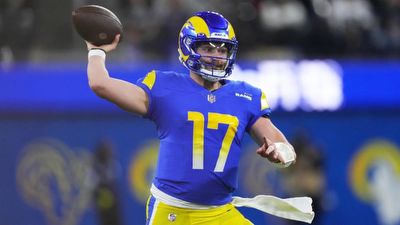 Packers vs. Rams player props, odds, Monday Night Football picks: Baker Mayfield over 186.5 yards