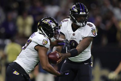 Panthers at Ravens spread, line, picks: Expert predictions for Week 11 NFL game