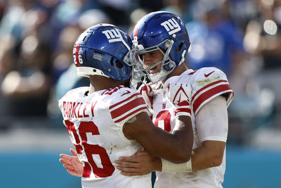 Report: Giants gearing up to offer multi-year deals to Daniel Jones and Saquon Barkley