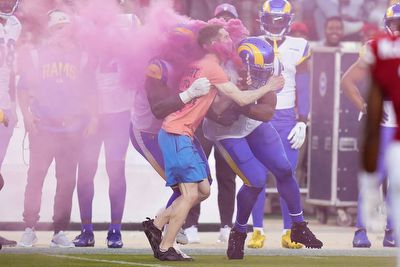 San Francisco 49ers use defense, Deebo Samuel to beat Los Angeles Rams
