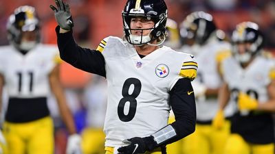 Should Pittsburgh Steelers bench QB Mitchell Trubisky for rookie Kenny Pickett after 1-2 start?