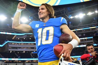 Tennessee Titans vs Los Angeles Chargers Odds, Line, Spread and Picks NFL Week 15