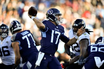 Texans vs Titans NFL Predictions 🏈 Week 16 Odds & Picks (Dec 24)