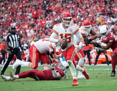 Thursday Night Football NFL DFS Picks: Top Chiefs Vs Chargers Lineup Includes Patrick Mahomes, Clyde Edwards-Helaire, And Joshua Palmer