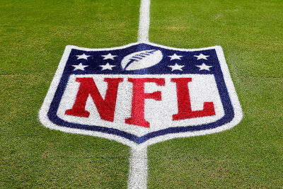 What channel, time is the NFL game tonight? TV, kickoff, live stream for Steelers vs Ravens