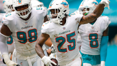 Xavien Howard, Dolphins agree to five-year contract; includes most guaranteed money for CB in NFL history